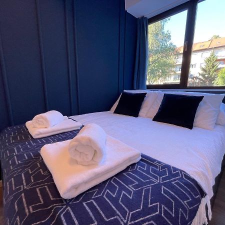 Apartments Ella ซาเกร็บ ภายนอก รูปภาพ