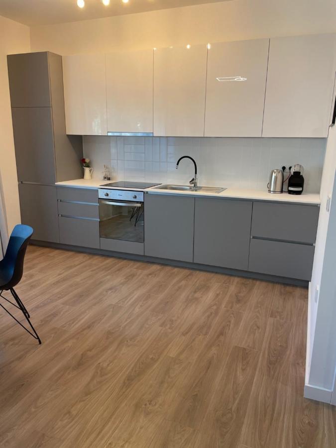 Apartments Ella ซาเกร็บ ภายนอก รูปภาพ